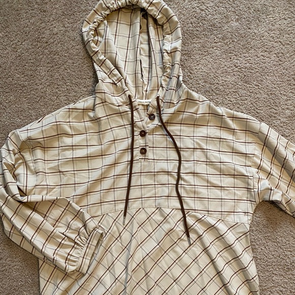 Plaid Lightweight Pullover Jacket - Picture 2 of 5